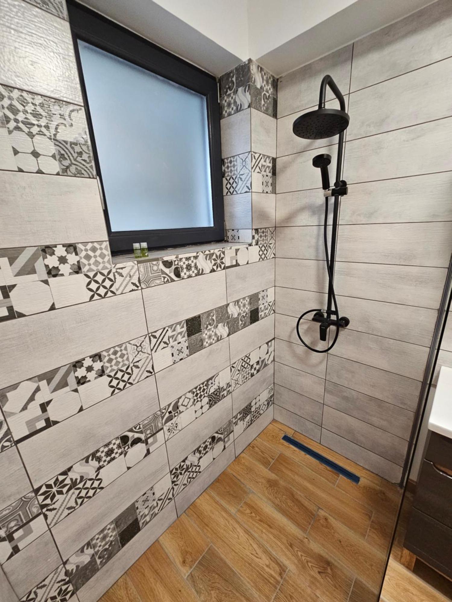 Deluxe Cozy Studios On Central M Eminescu Street #Тиргу-Муреш Екстер'єр фото